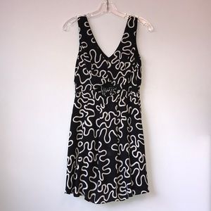 Alt. B Black Geometric Dress